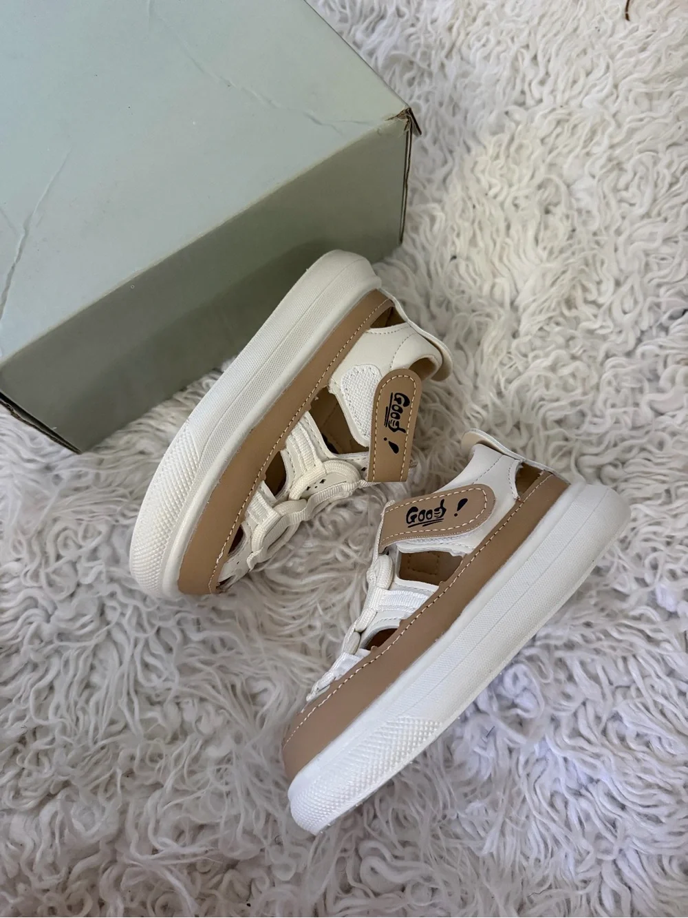 Kids Cream & Tan Closed-Toe Sandals